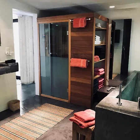 Bali *