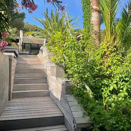 Bali *